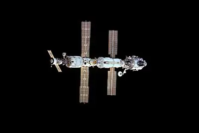 2000 expedition 1 arrived at the international space station for 11 02