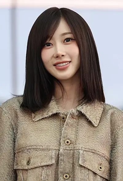 2000 giselle japanese singer 10 30