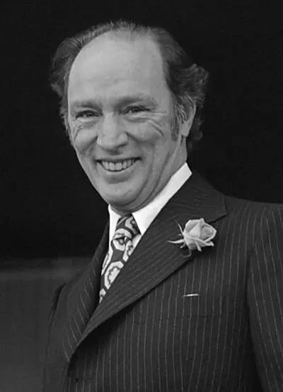 2000 pierre trudeau canadian journalist lawyer and politician 09 28