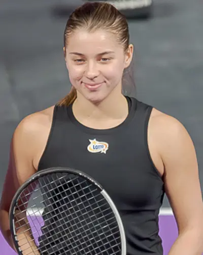 2001 maja chwalinska polish tennis player 10 11