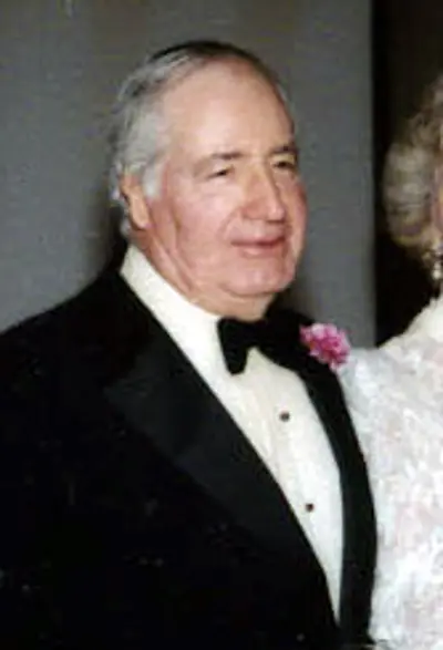 2002 walter annenberg american publisher and diplomat born 1908 10 01