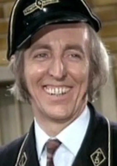2003 bob grant english actor and screenwriter born 1932 11 08