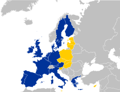 2003 the treaty of accession is signed in athens admitting ten ne 04 16