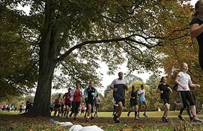 2004 the first parkrun then known as the bushy park time trial 10 02