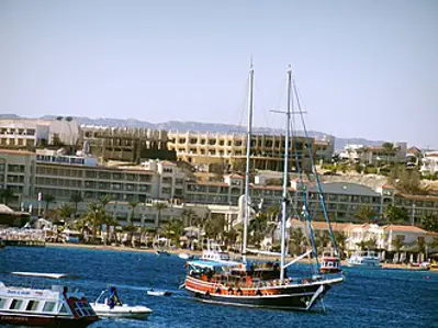 2005 three bombs explode in the naama bay area of sharm el sheikh 07 23