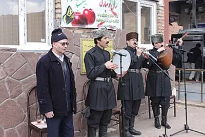 2006 iranian azeris interpret a cartoon published in an iranian m 05 12
