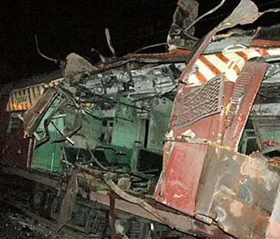2006 mumbai train bombings 209 people are killed in a series of 07 11