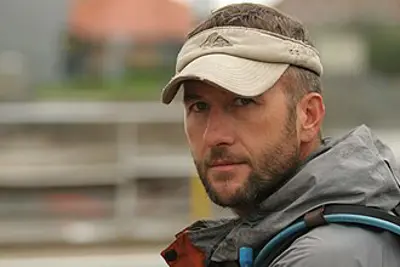 2007 jason lewis completes the first human powered circumnavigati 10 06