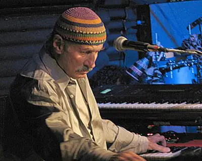 2007 joe zawinul austrian keyboard player and songwriter born 1 09 11