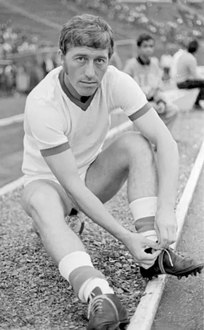 2007 nicolae dobrin romanian footballer and manager born 1947 10 26