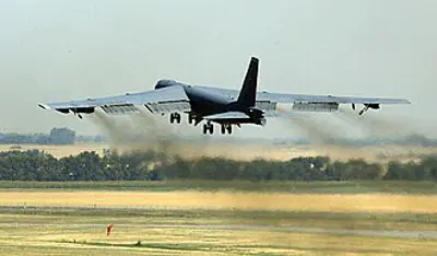2007 six nuclear warheads were mistakenly loaded onto a united st 08 29