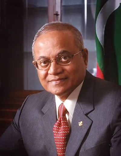 2008 after 30 years in power maumoon abdul gayoom was succeeded 11 11