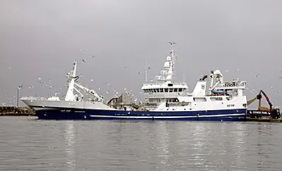 2010 a chinese fishing trawler operating in disputed waters colli 09 07