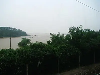 2010 china floods a mudslide in zhugqu county gansu china kil 08 08