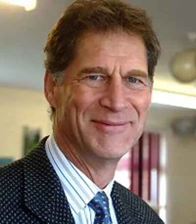 2010 simon maccorkindale english actor director and producer 10 14