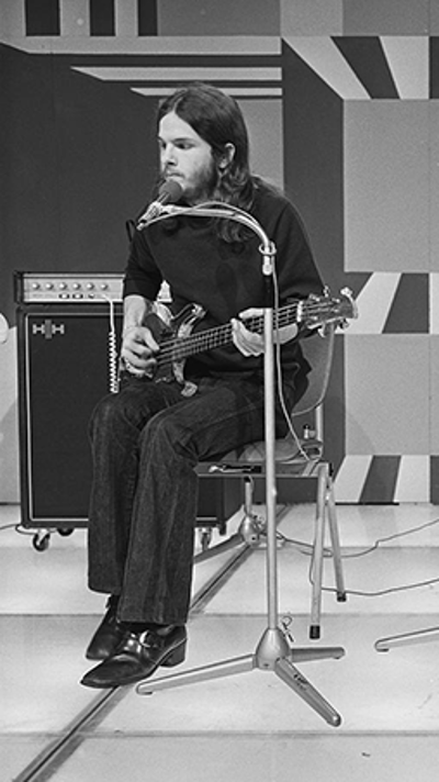 2011 dan peek american singer songwriter and guitarist born 19 07 24