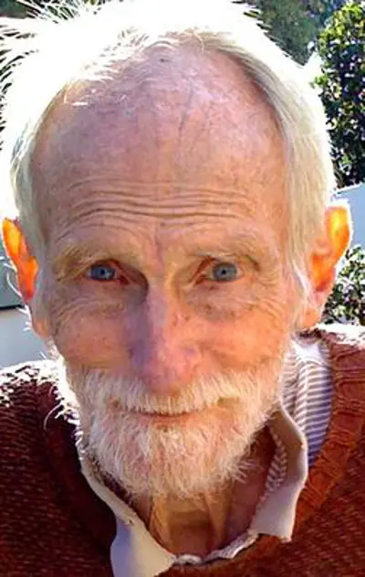 2011 roberts blossom american actor and poet born 1924 07 08
