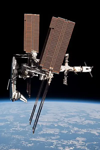 2011 sts 134 iss assembly flight ulf6 launched from the kenned 05 16