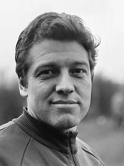 2013 david white scottish footballer and manager born 1933 07 17
