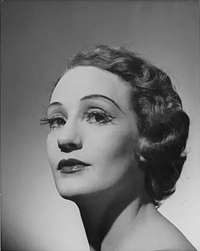 2013 laurel martyn australian ballerina and choreographer born 10 16