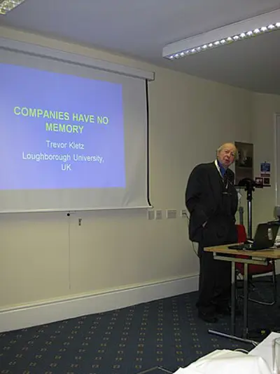 2013 trevor kletz english chemist and author born 1922 10 31