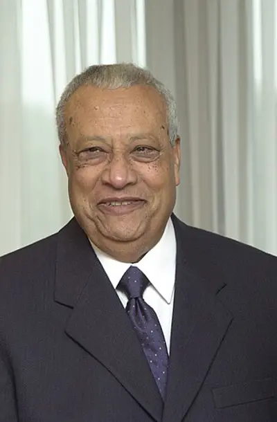 2014 atef ebeid egyptian academic and politician 47th prime min 09 12