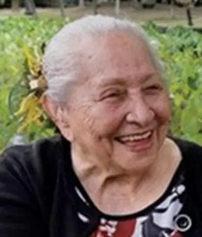 2014 edith kawelohea mckinzie hawaiian genealogist author and 10 21