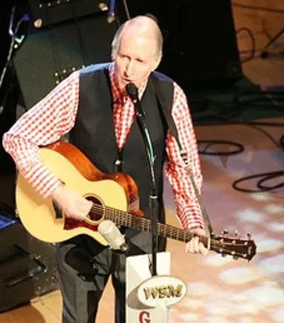 2014 george hamilton iv american singer songwriter and guitarist 09 17
