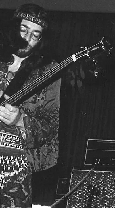 2014 glenn cornick english bass guitarist born 1947 08 28