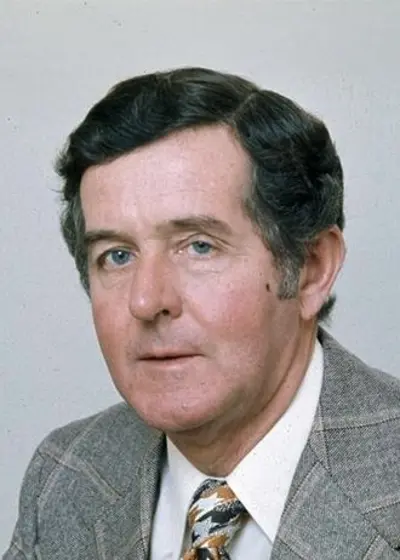 2015 frank wilkes australian soldier and politician born 1922 08 20