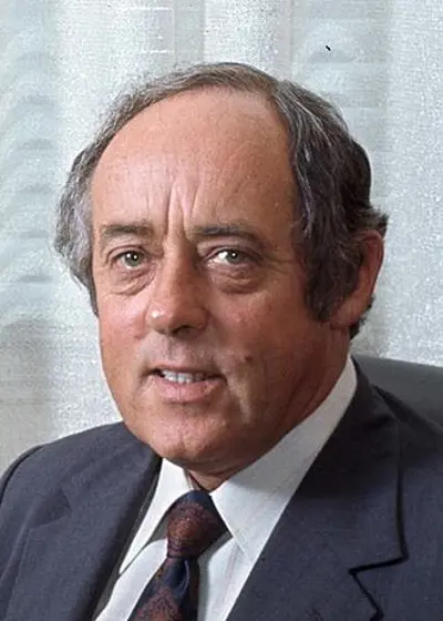 2015 les johnson australian politician and diplomat australian 05 26