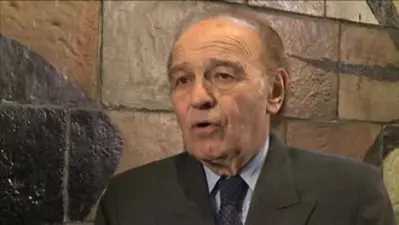 2015 samuel pisar polish born american lawyer and author born 1 07 27