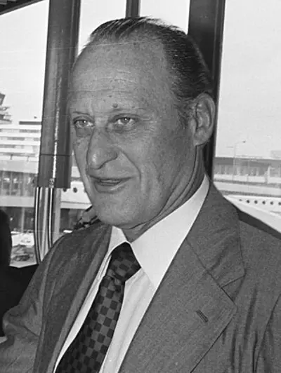 2016 joao havelange brazilian water polo player lawyer and bus 08 16