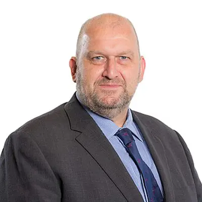 2017 carl sargeant welsh assembly minister born 1968 11 07
