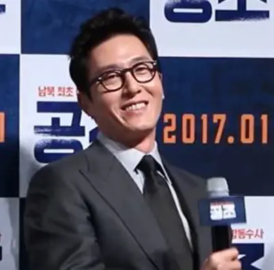 2017 kim joo hyuk south korean actor born 1972 10 30