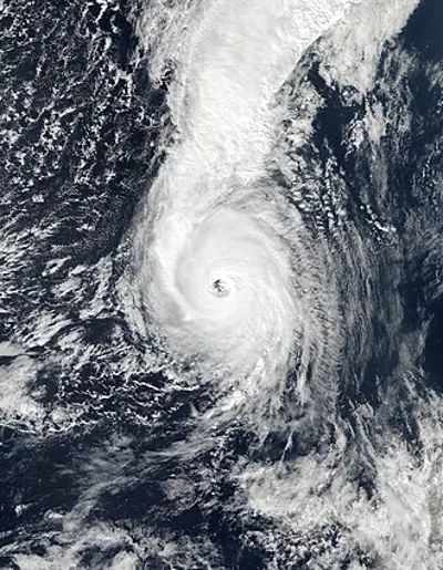 2017 storm ophelia strikes the u.k