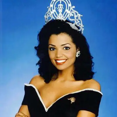 2018 chelsi smith american singer and beauty pageant winner bor 09 08