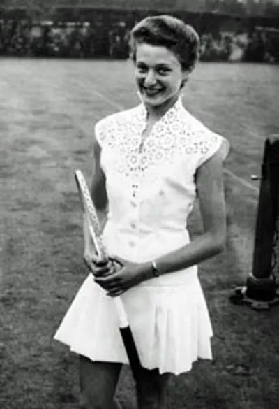 2020 angela buxton british tennis player born 1934 08 14