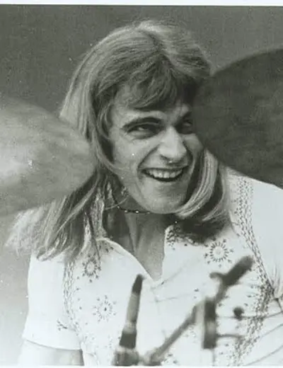2022 alan white english drummer born 1949 05 26