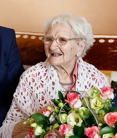 2022 tekla juniewicz polish supercentenarian born 1906 08 19